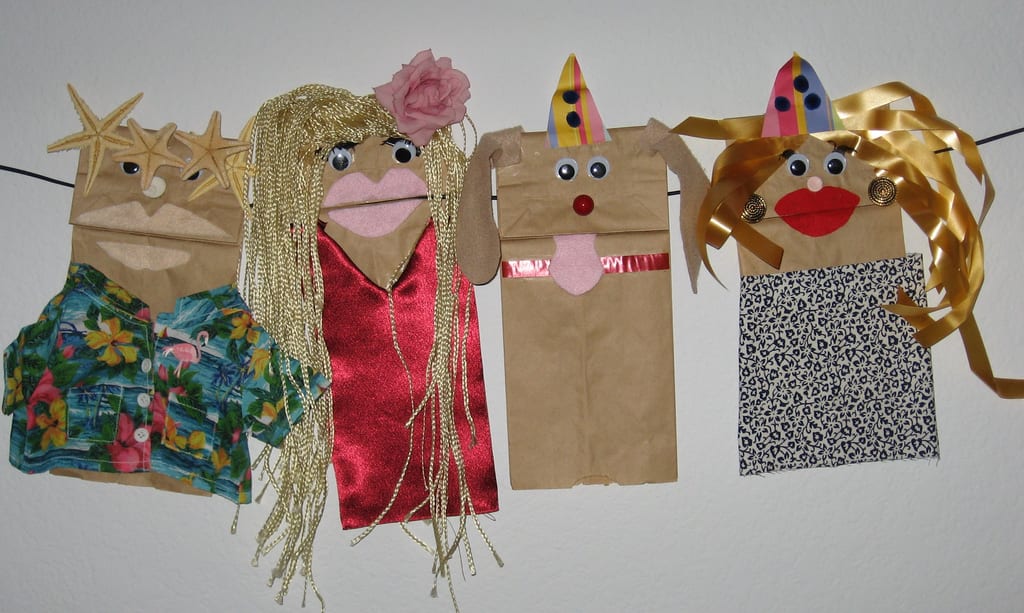 paper bag puppets