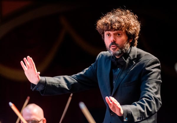 Octavio Más-Arocas became the Music Director of the MSO in 2017. His animated conducting style is a favorite of audience members.